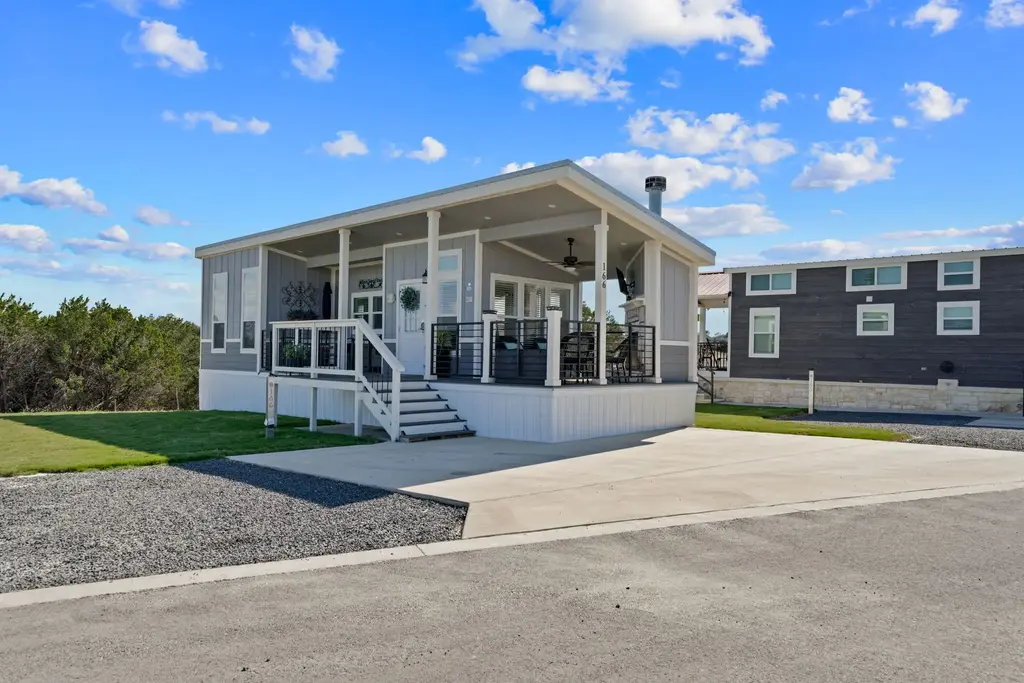 5386 Ranch Road 1376 166, Fredericksburg