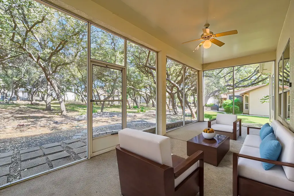 134 Lantana Dr, Georgetown