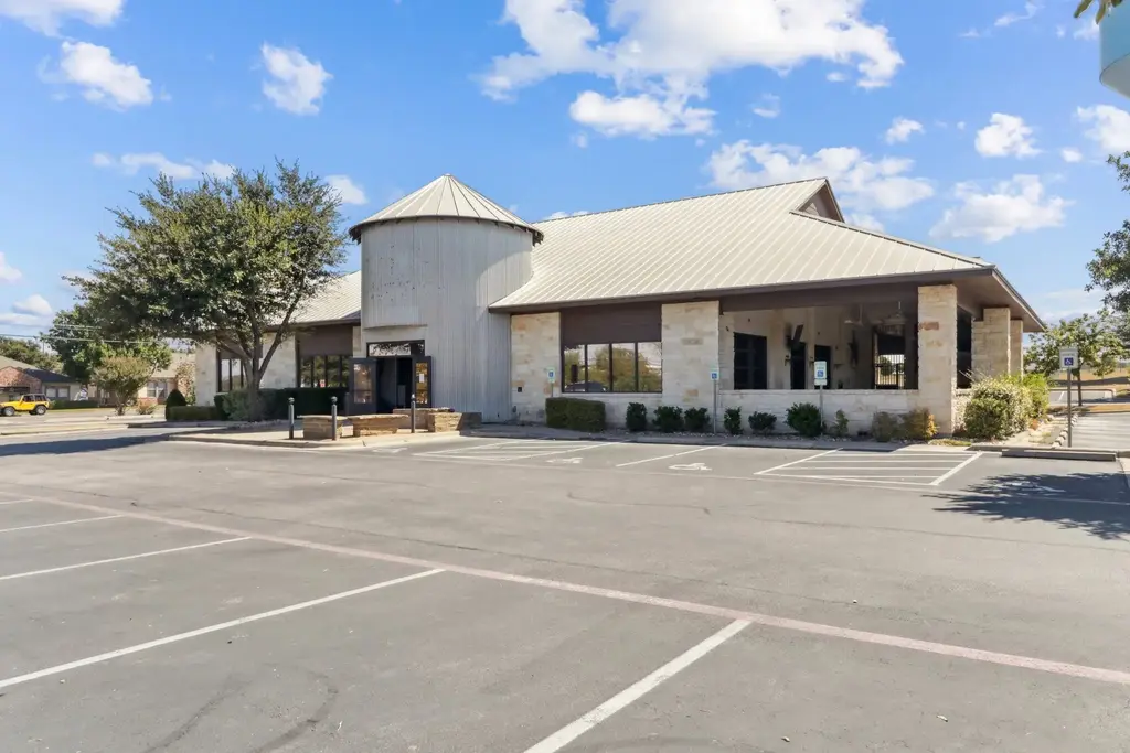 15821 Central Commerce Dr, Pflugerville