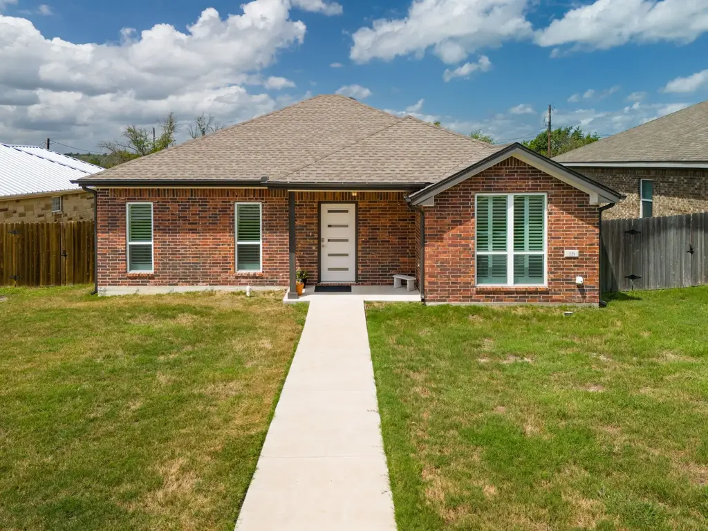 16 Samac Ln, Lampasas
