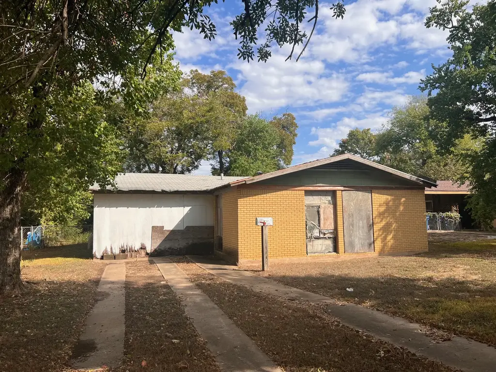 2006 Wheless Ln, Austin