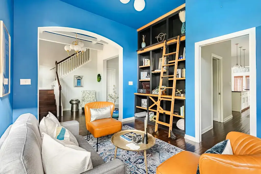 606 Fletcher St, Austin
