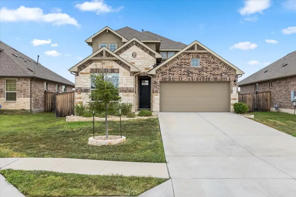 13825 Mc Arthur Dr, Manor