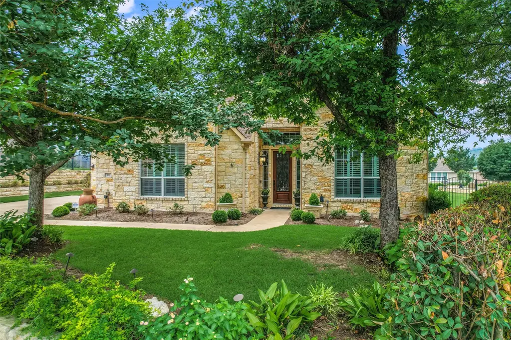 307 Hensley Dr, Austin