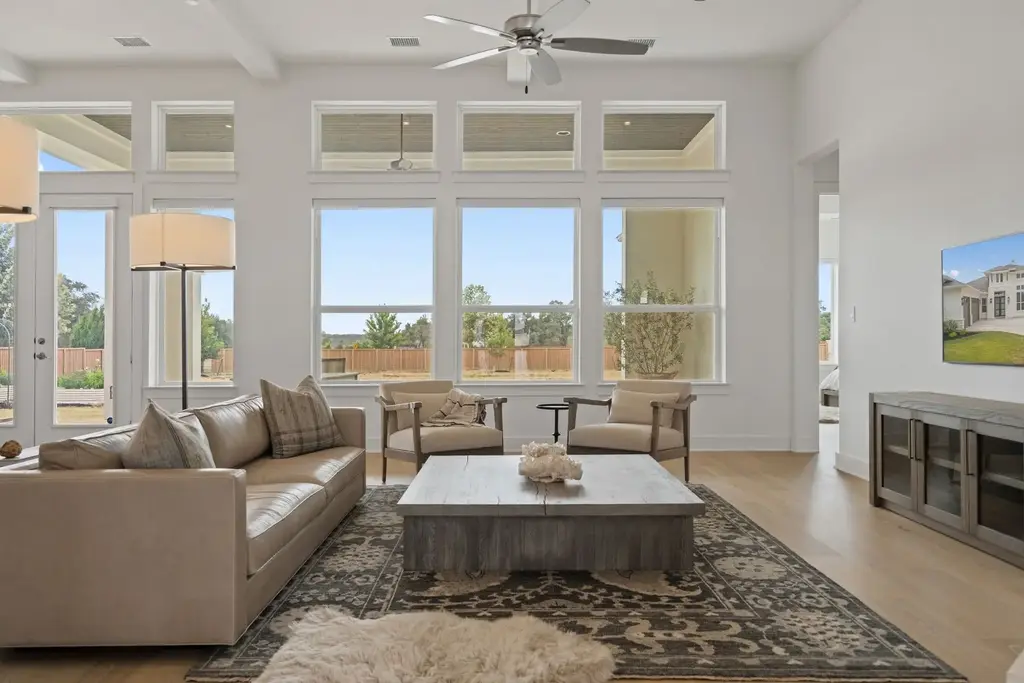 301 Miranda Way, Georgetown