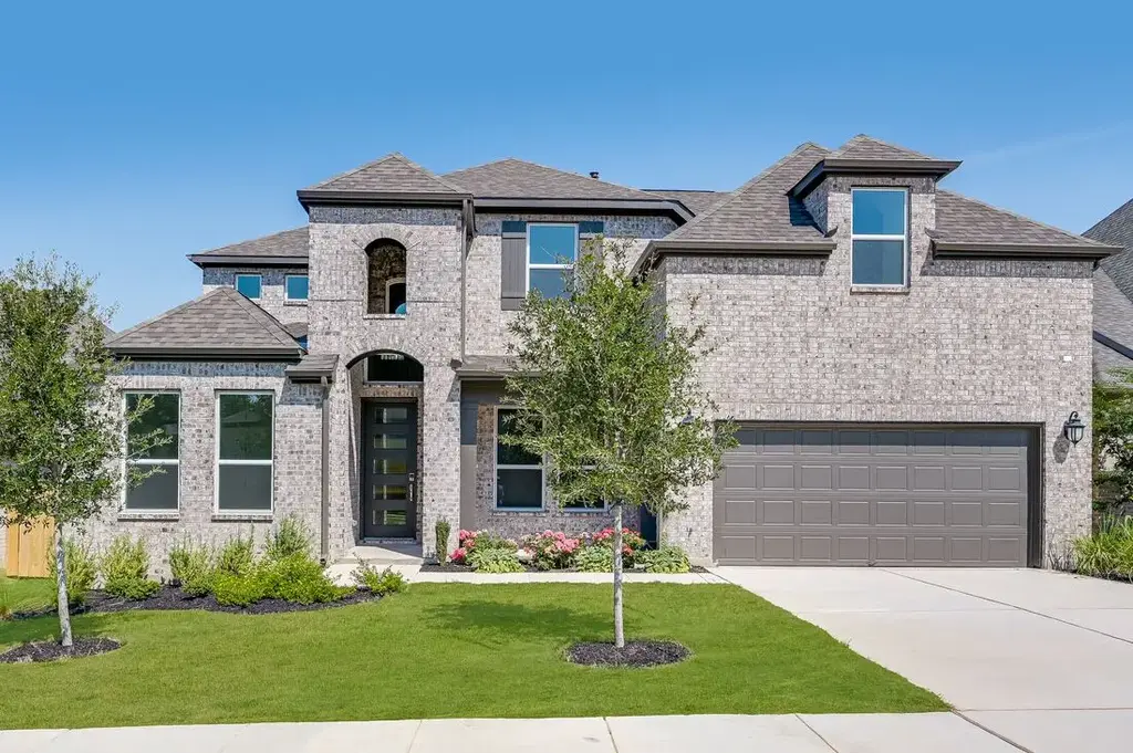 325 Kristen Oak Dr, Georgetown