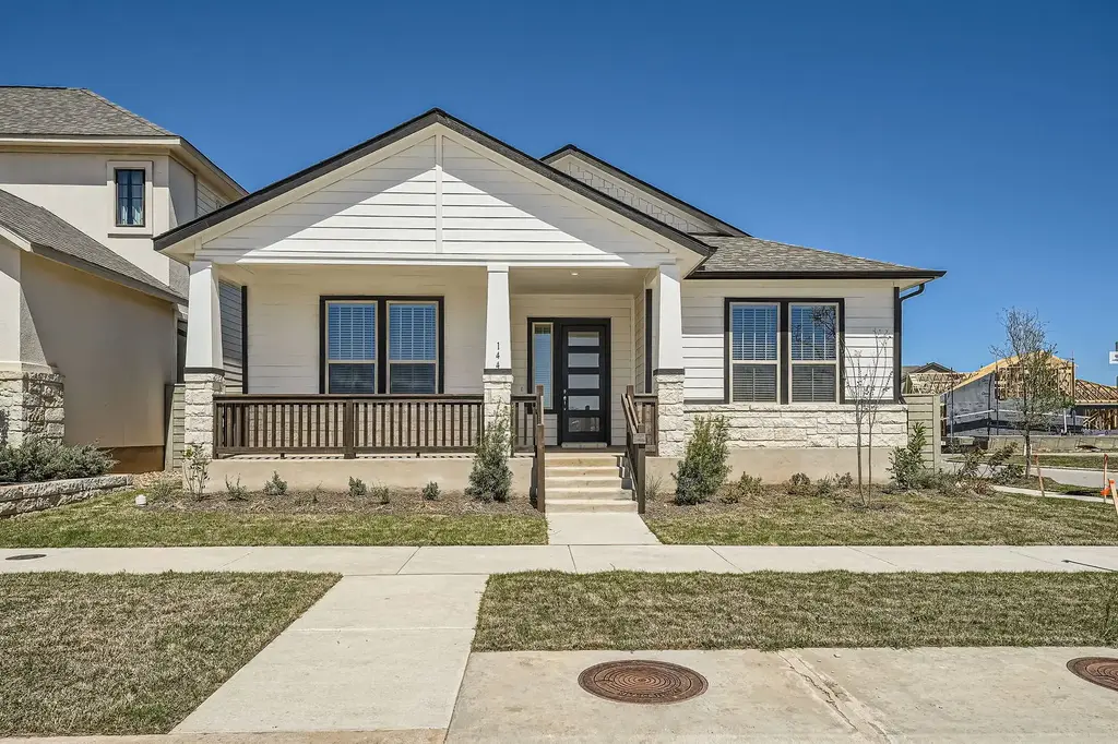 144 Adelton Blvd, Bastrop