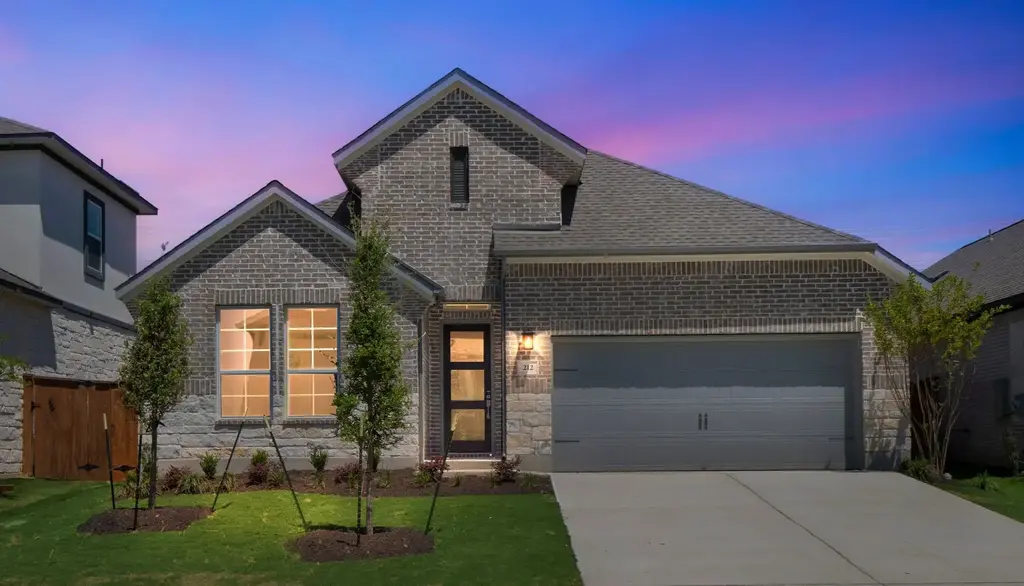 212 Millbend Rd, Georgetown