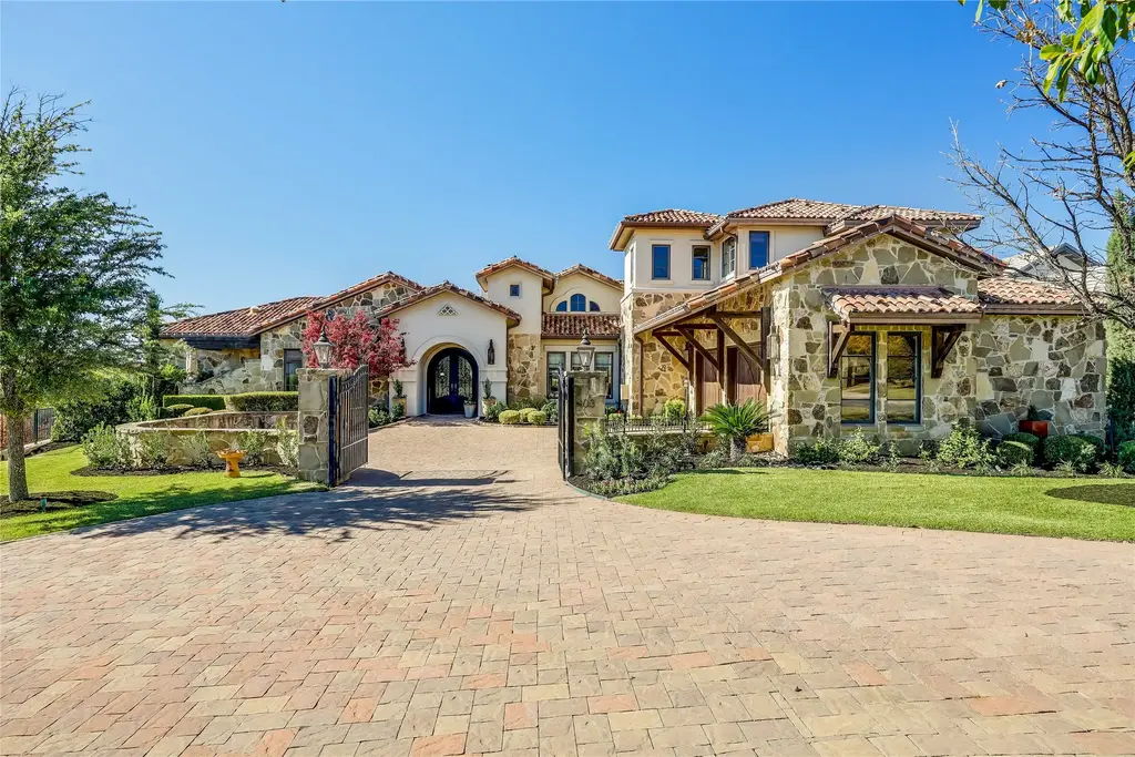 403 Rough Hollow Cv, Lakeway