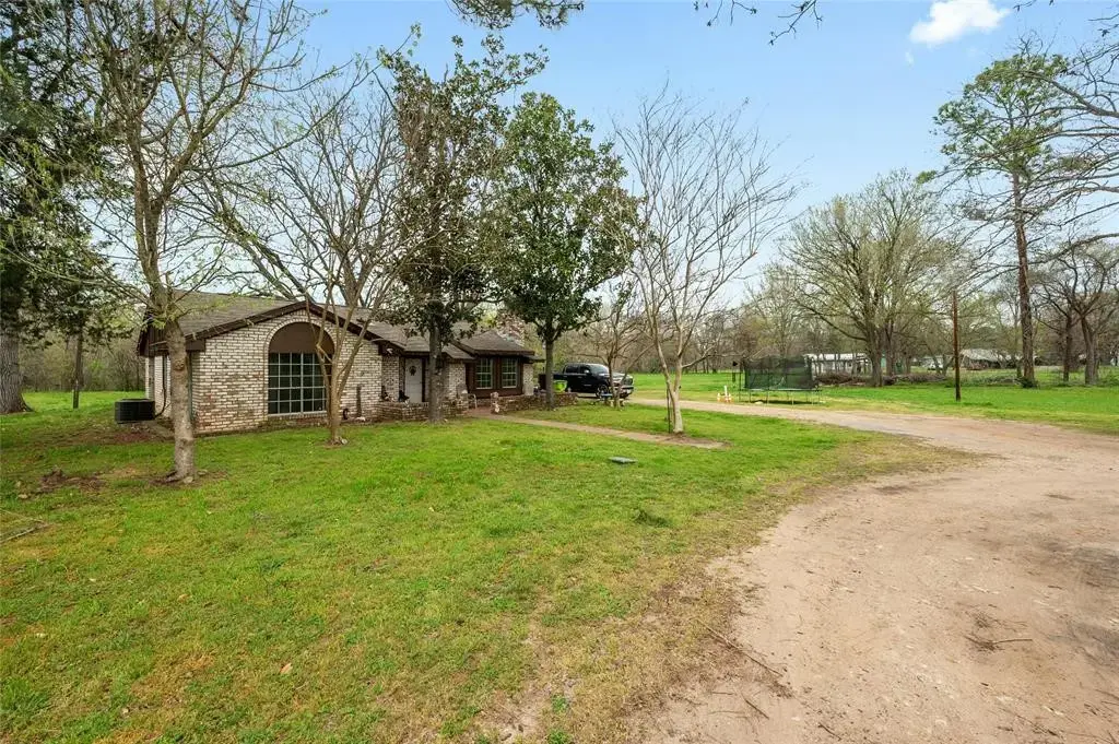 548 N State Highway 95, Bastrop