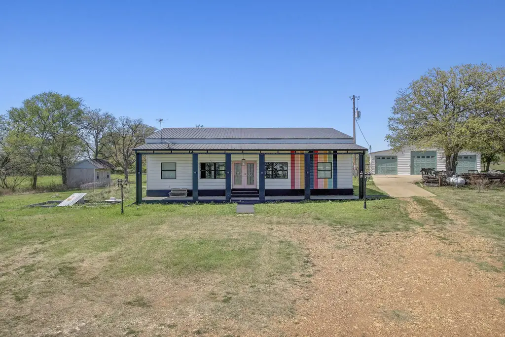 1025 County Road 454, Lincoln