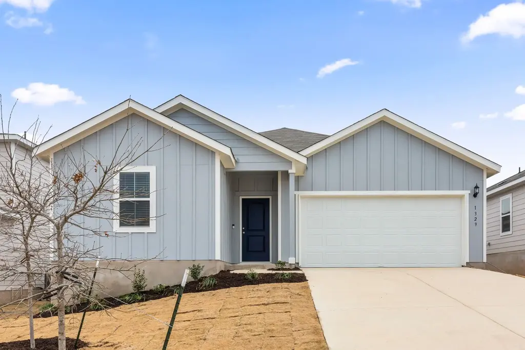 1329 Big Sky Rd, Belton