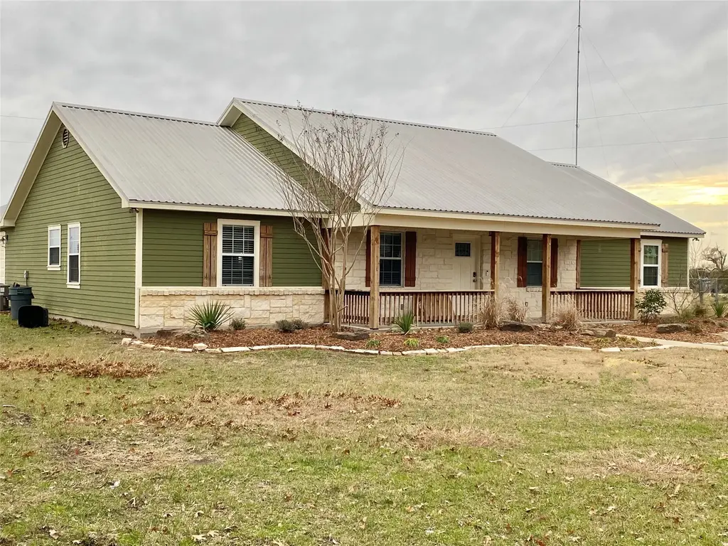 103 Bluebonnet St, Carmine