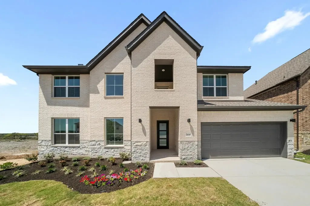7416 Desert Needle Dr, Lago Vista