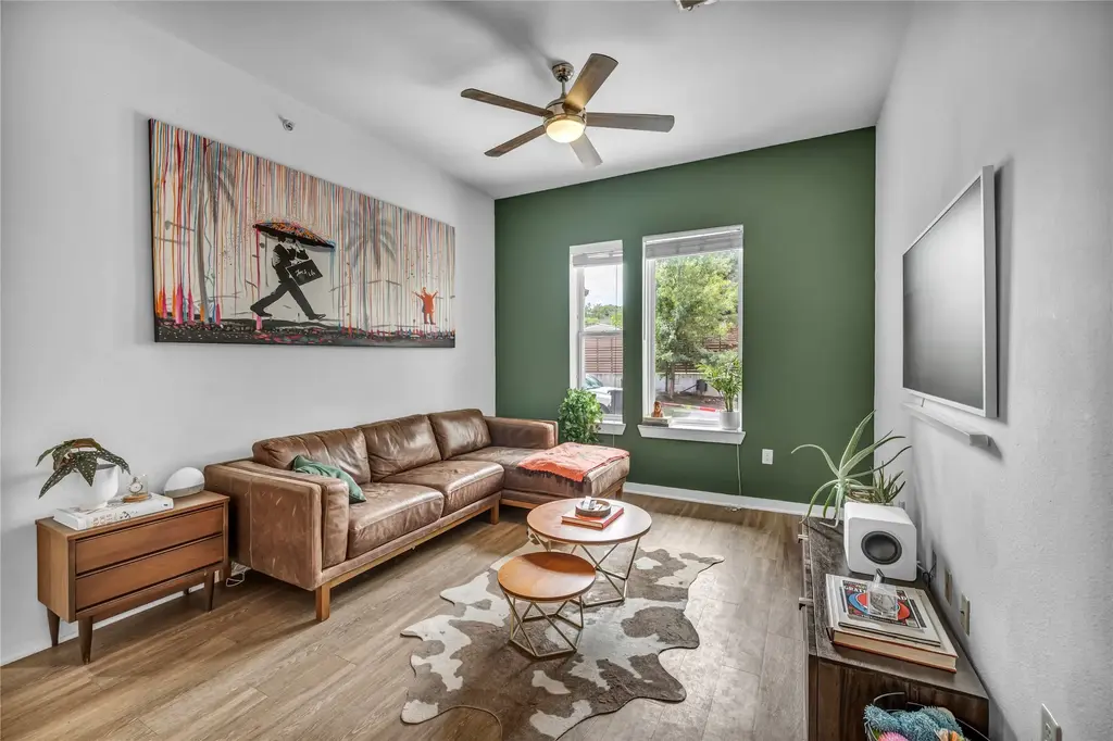 1900 Barton Springs Rd 1036, Austin