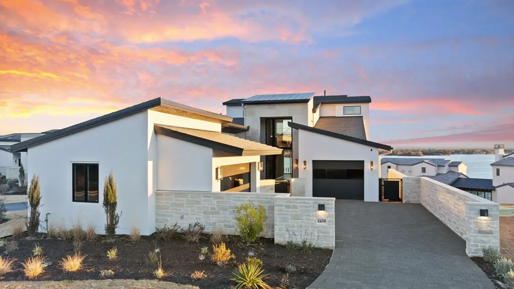 1409 Apache Tears, Horseshoe Bay