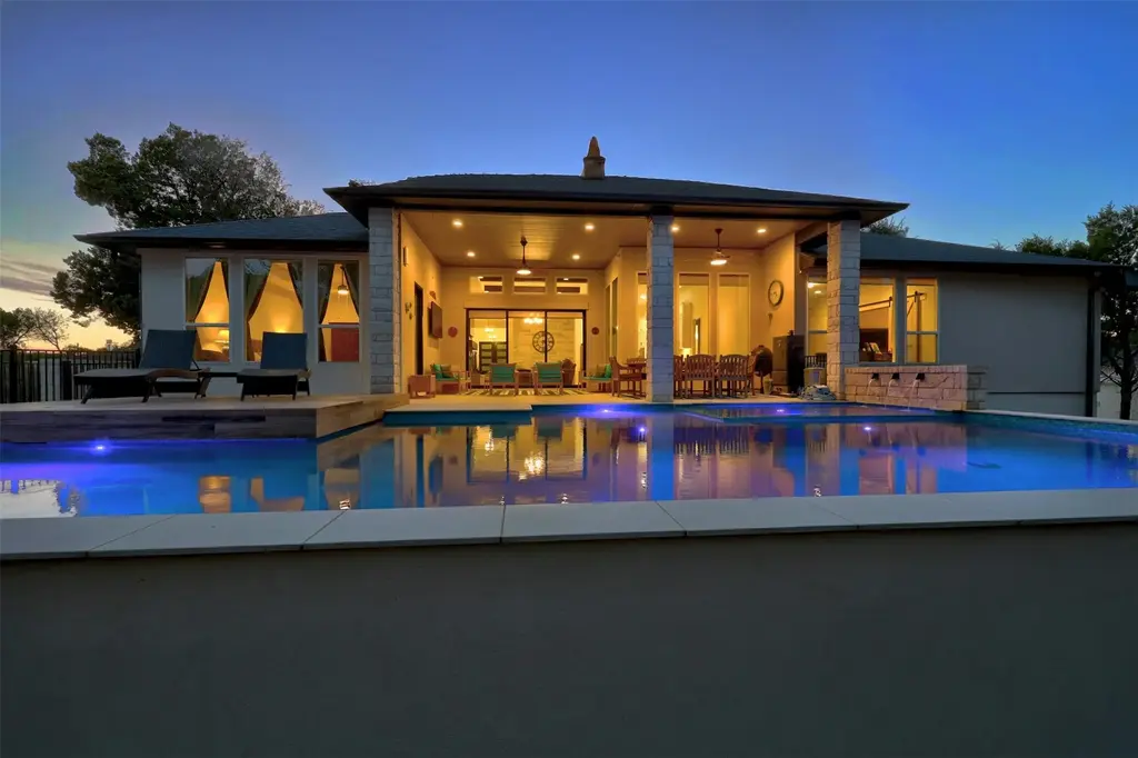6601 Rocky Grotto Cv, Jonestown