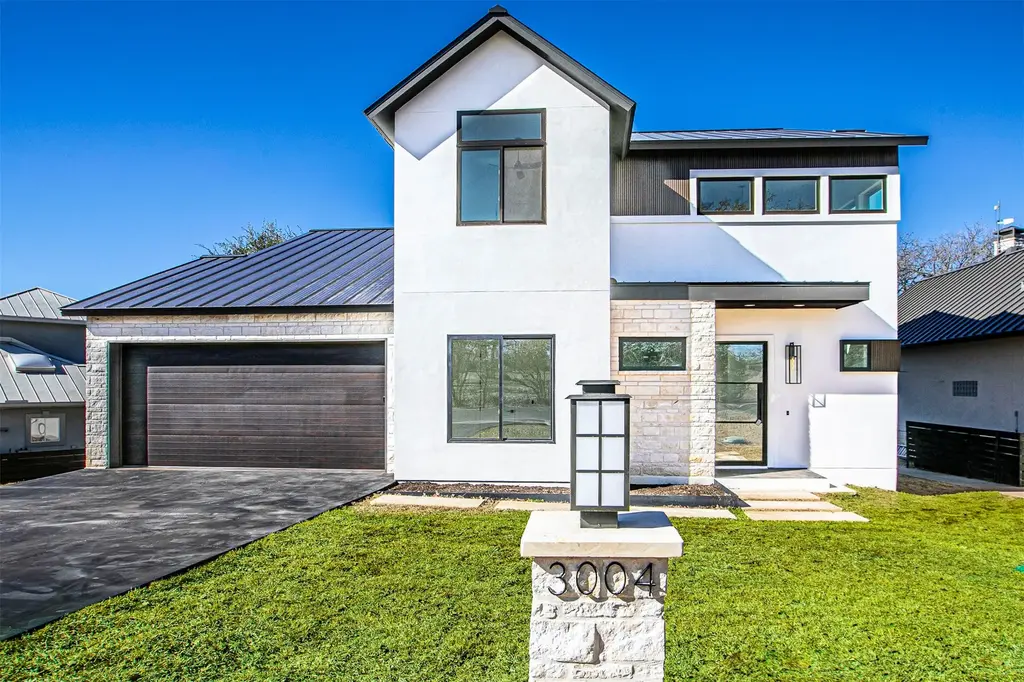 3004 Driftwood Ln, Horseshoe Bay