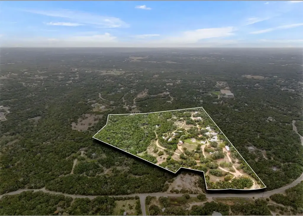 251 Circle Dr, Wimberley