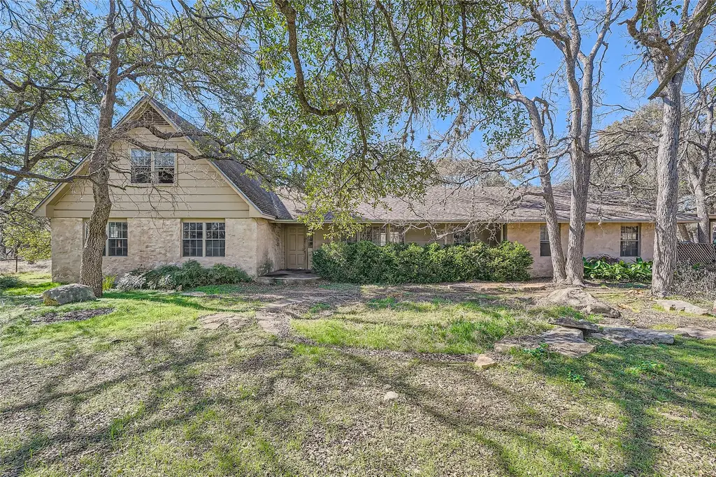 5256-5258 Bell Springs Rd, Dripping Springs