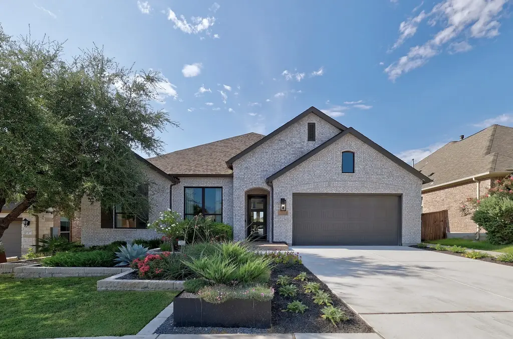 2516 Carretera Dr, Leander