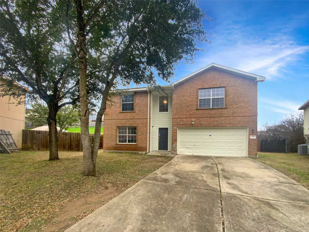 275 Peppergrass Cv, Kyle
