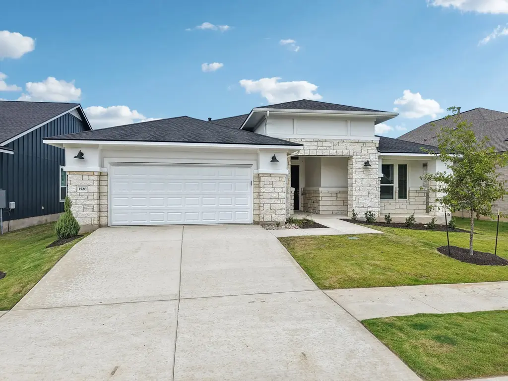 1520 Dancing Oak Ln, San Marcos