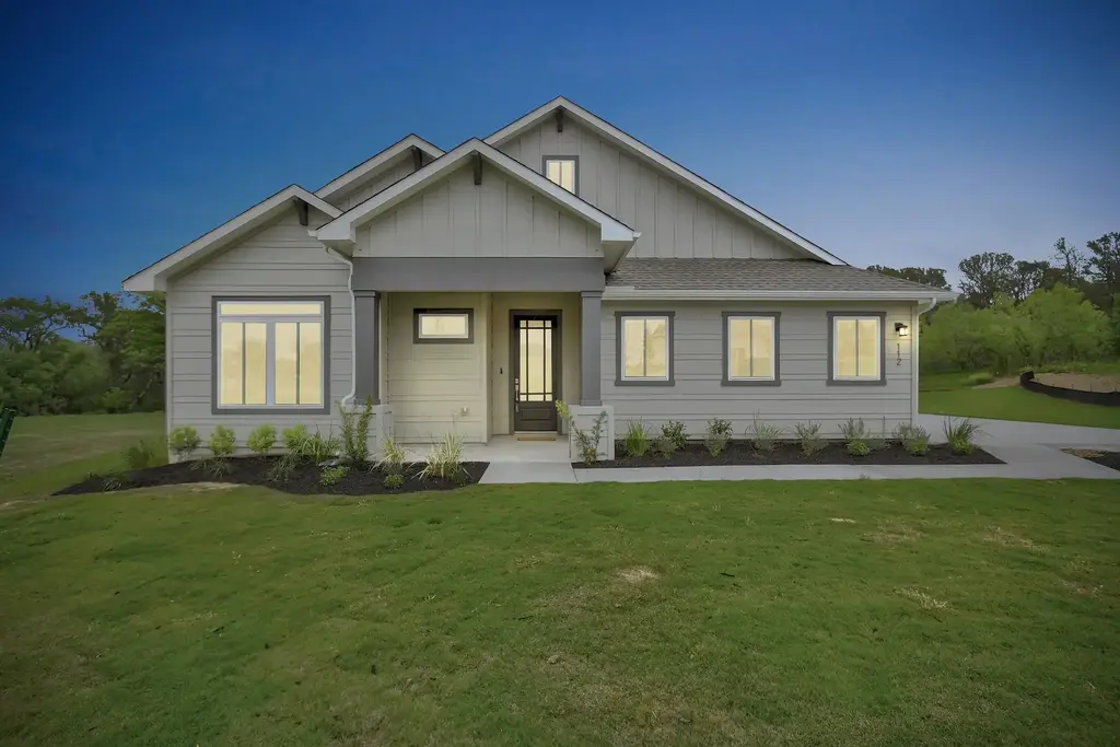 112 Black Kite Ct, Cedar Creek