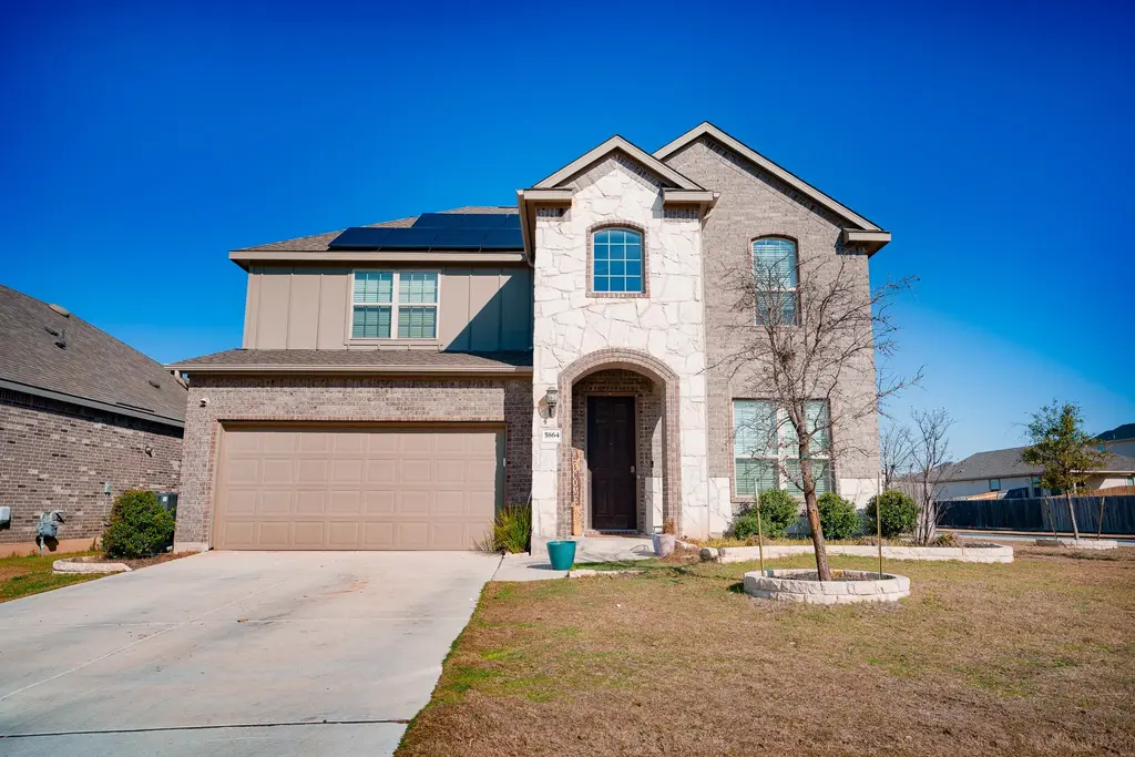5864 Bianca Dr, Round Rock