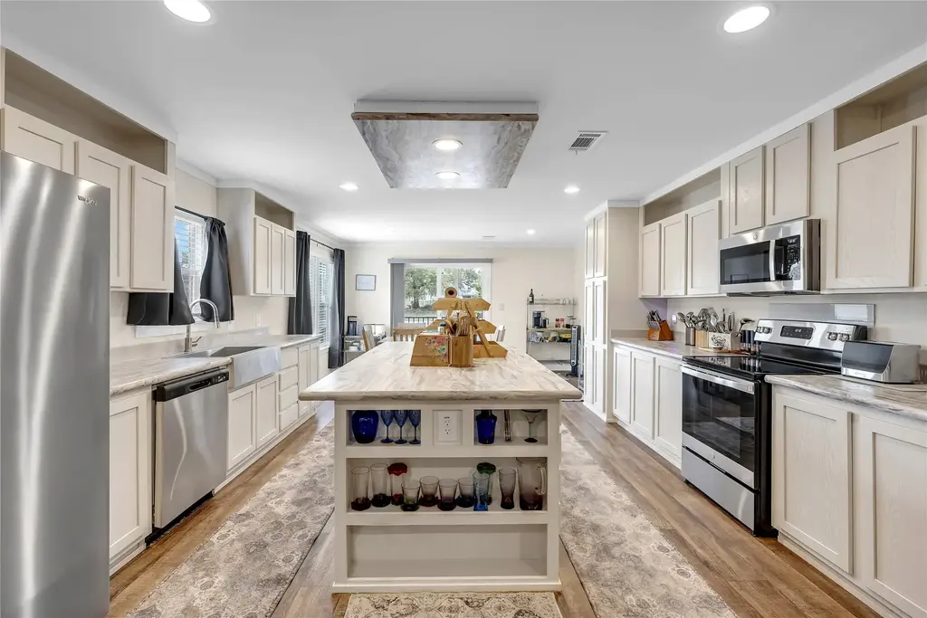 4300 Prong Horn, Horseshoe Bay