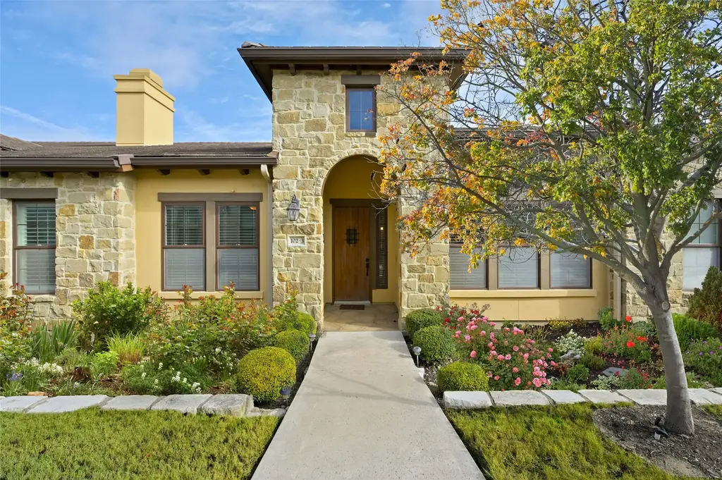 102 Gallia Dr 3, Austin