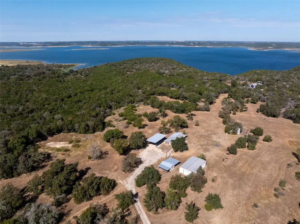8520 Brewer Ln, Salado