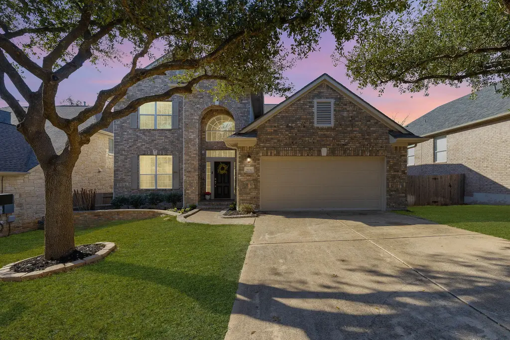 3936 Lord Byron Cir, Round Rock