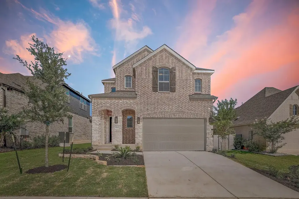 1321 Highcrest, Georgetown