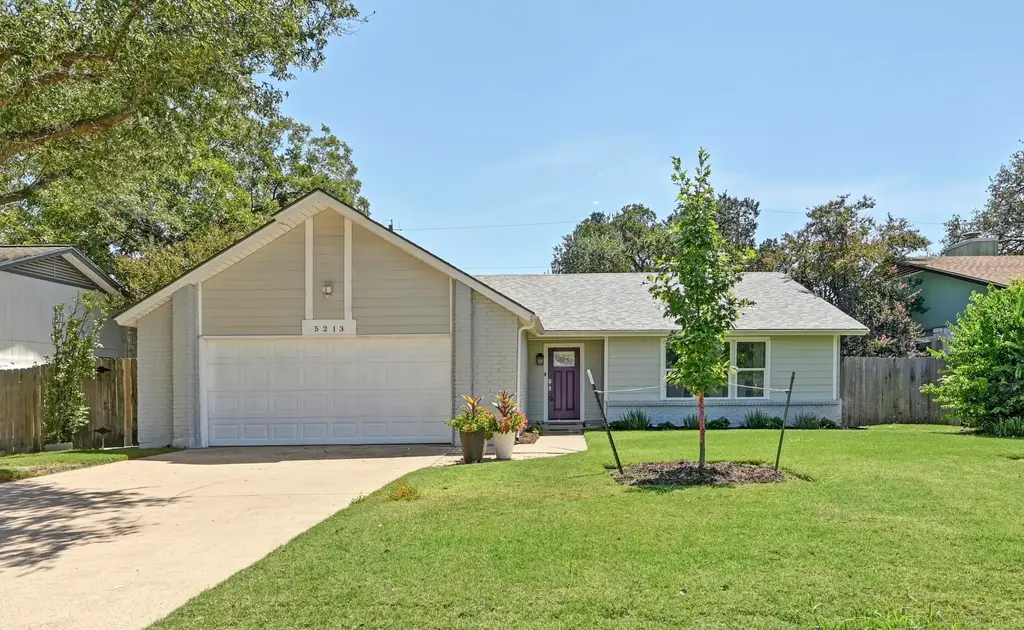 5213 Summerset Trl, Austin