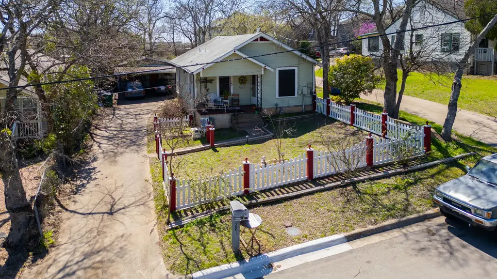 2811 E 22nd St, Austin
