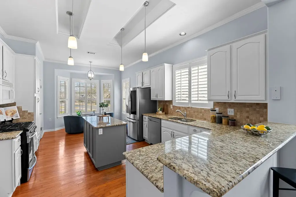 100 Blacksmiths Cir, Georgetown