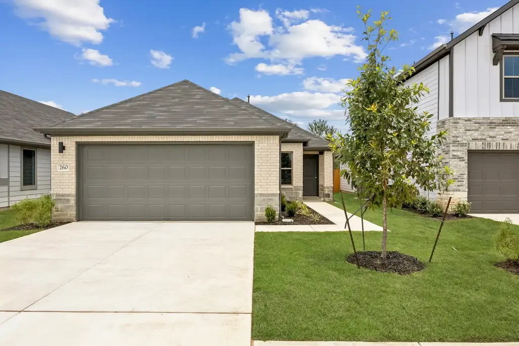 260 Bendecido Loop, Elgin