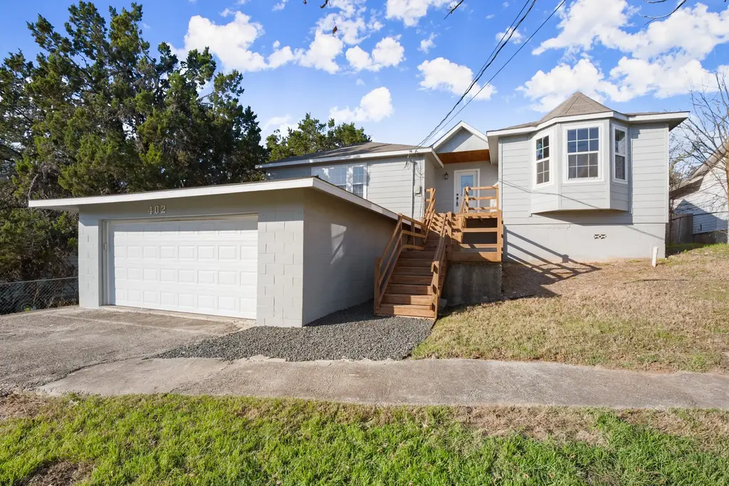 402 Twin Elm Dr, Canyon Lake