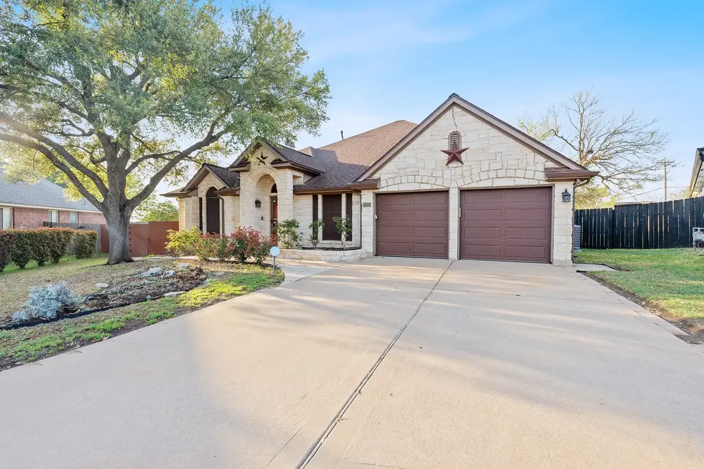 15835 Garrison Cir, Austin