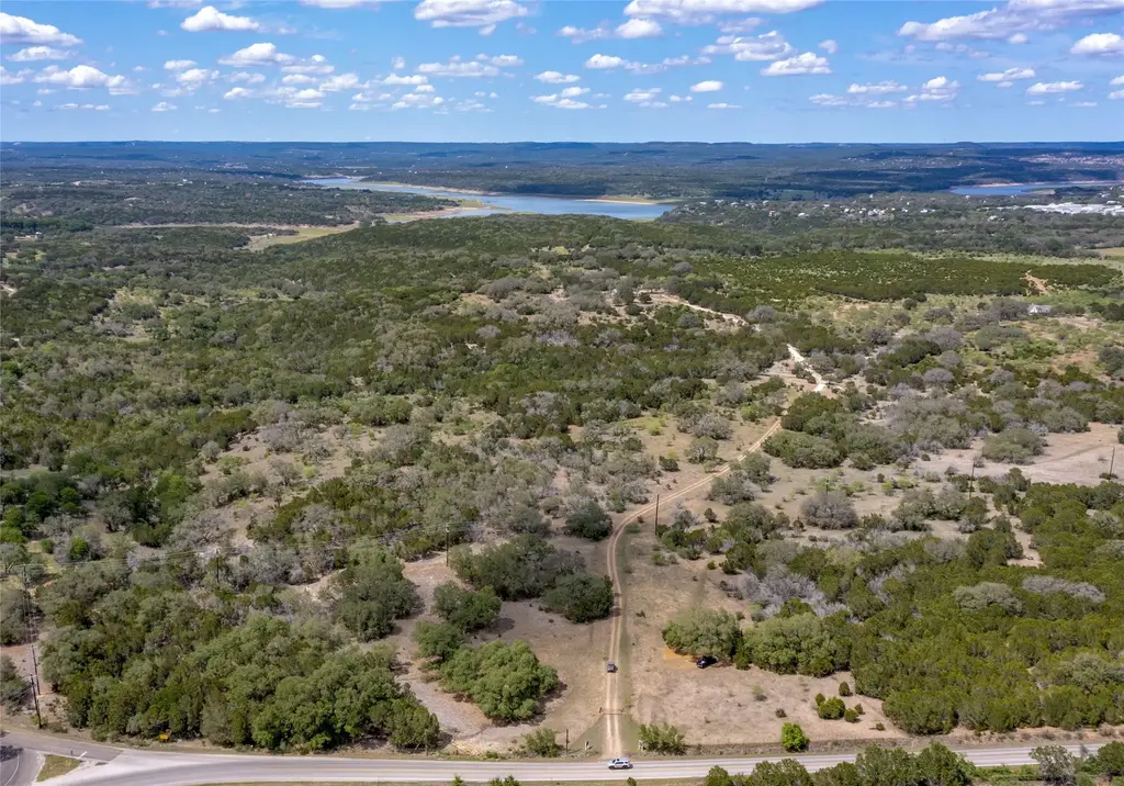 9939 County Road 404, Spicewood
