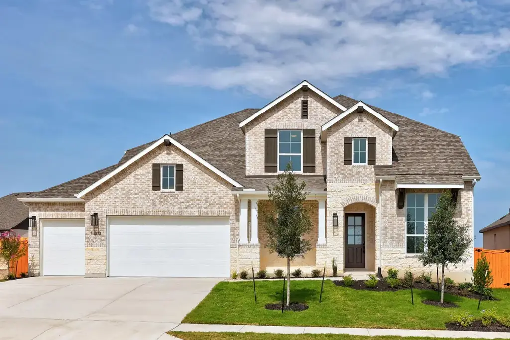 109 Lookout Point Dr, Liberty Hill