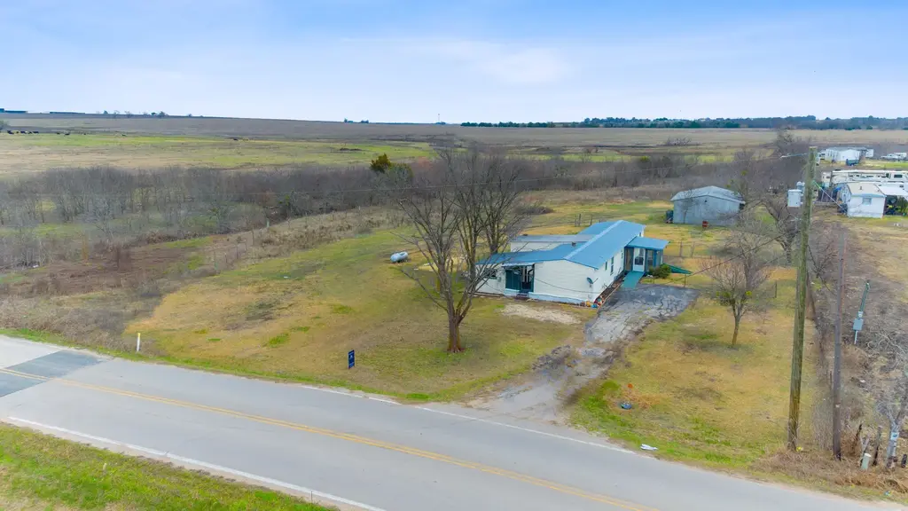 20601 Cameron Rd, Coupland