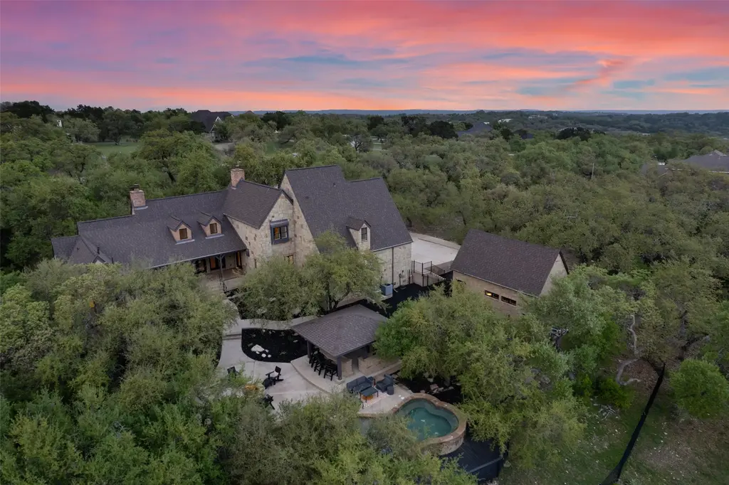 2375 La Ventana Pkwy, Driftwood