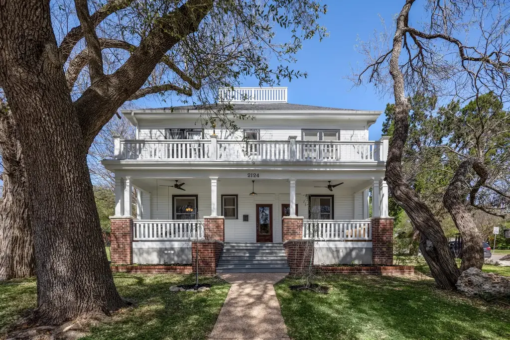 2124 Bluebonnet Ln, Austin
