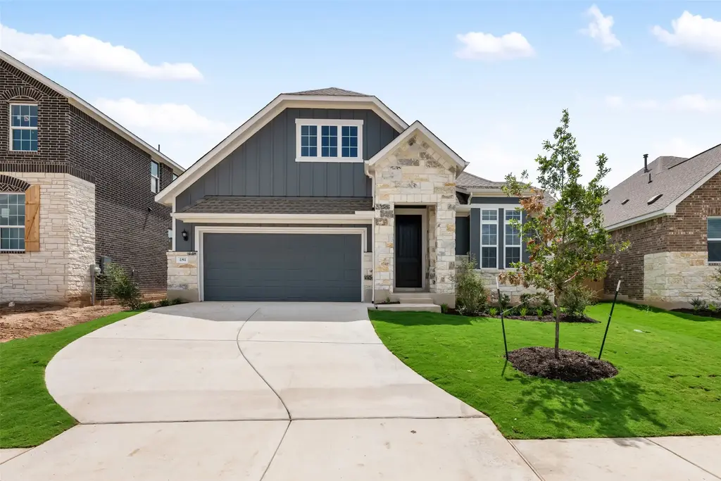 181 Coleto Trl, Cedar Creek
