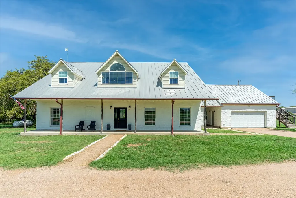 290 County Road 207, Liberty Hill