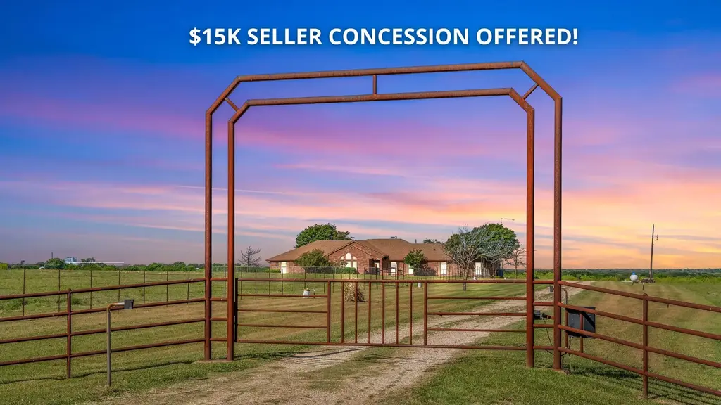 584 S Hanath Kuehl Rd, Riesel