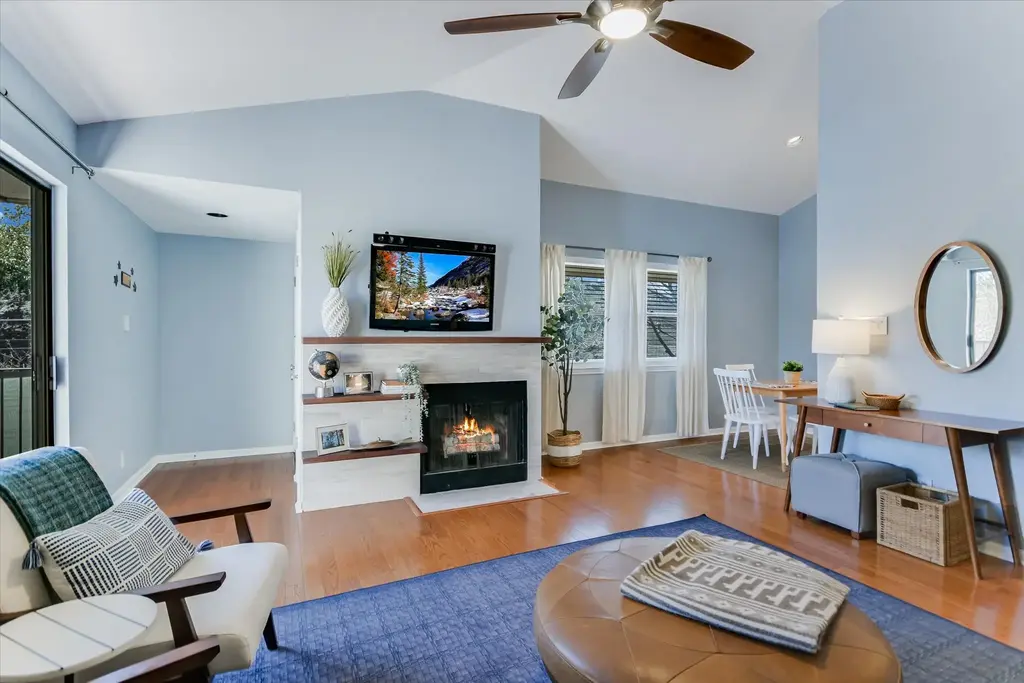 9226 Jollyville Rd 272, Austin