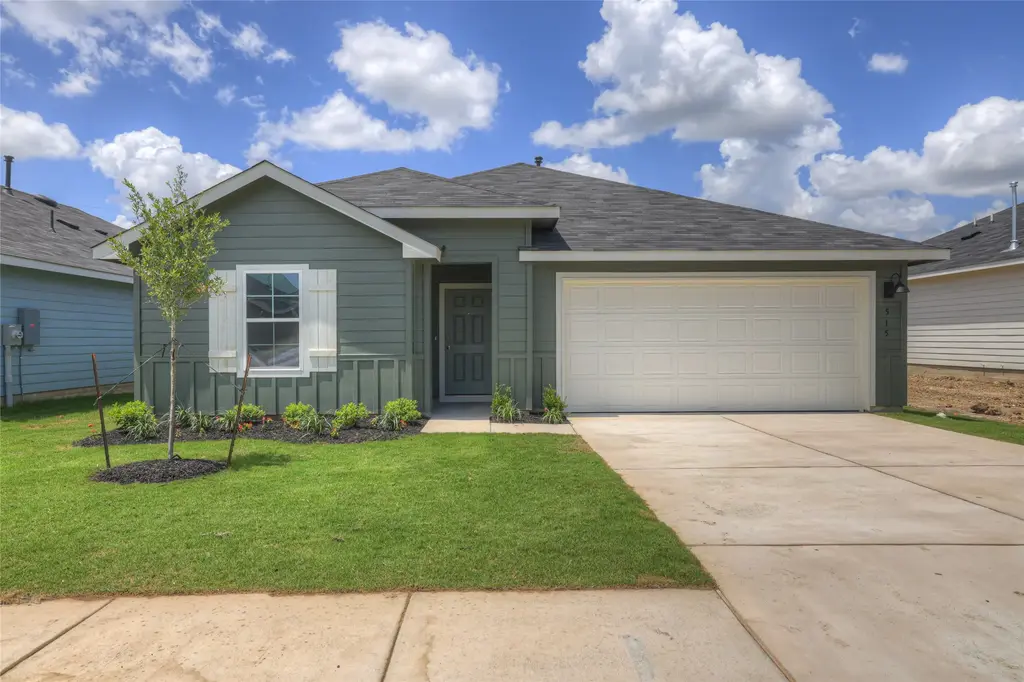 515 Hodges St, Maxwell